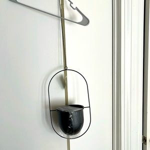 Brand new hanging planters